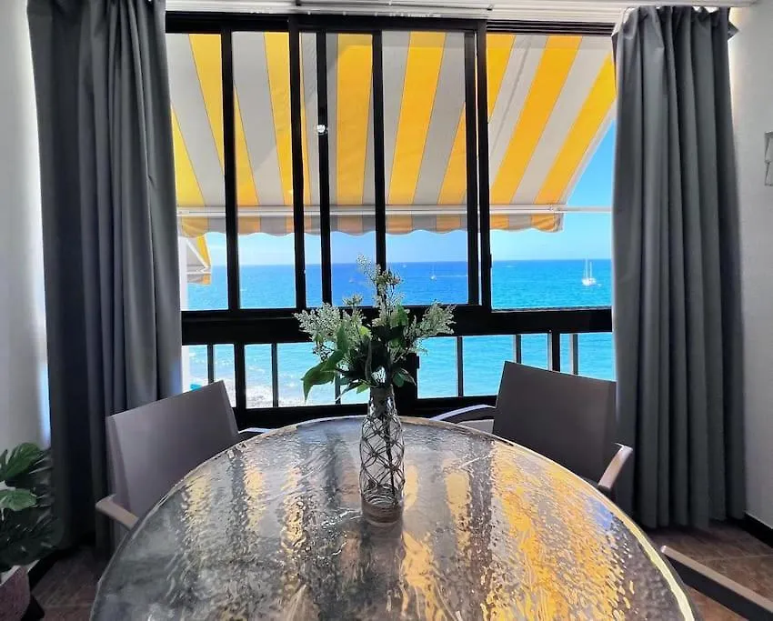 Apartamento-Estudio En La Playa Patalavaca Apartment
